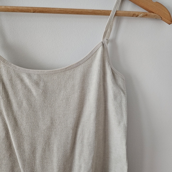 Beige Ribbed Bodysuit - Picture 4 of 4